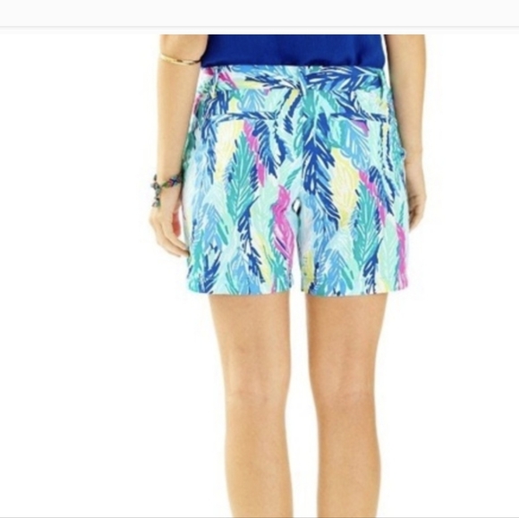 Lilly Pulitzer Jayne Shorts Sz.4 NWT - Picture 2 of 7